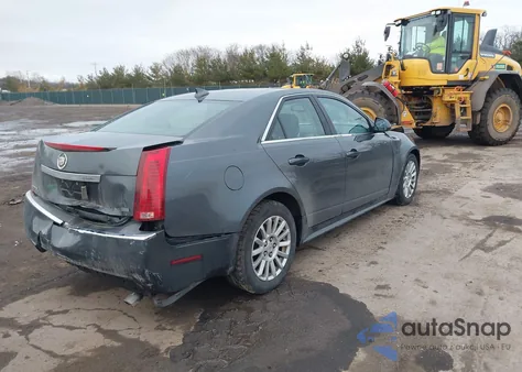 2010 Cadillac Cts Luxury z USA, uszkodzony, nr VIN 1G6DG5EG2A0133315